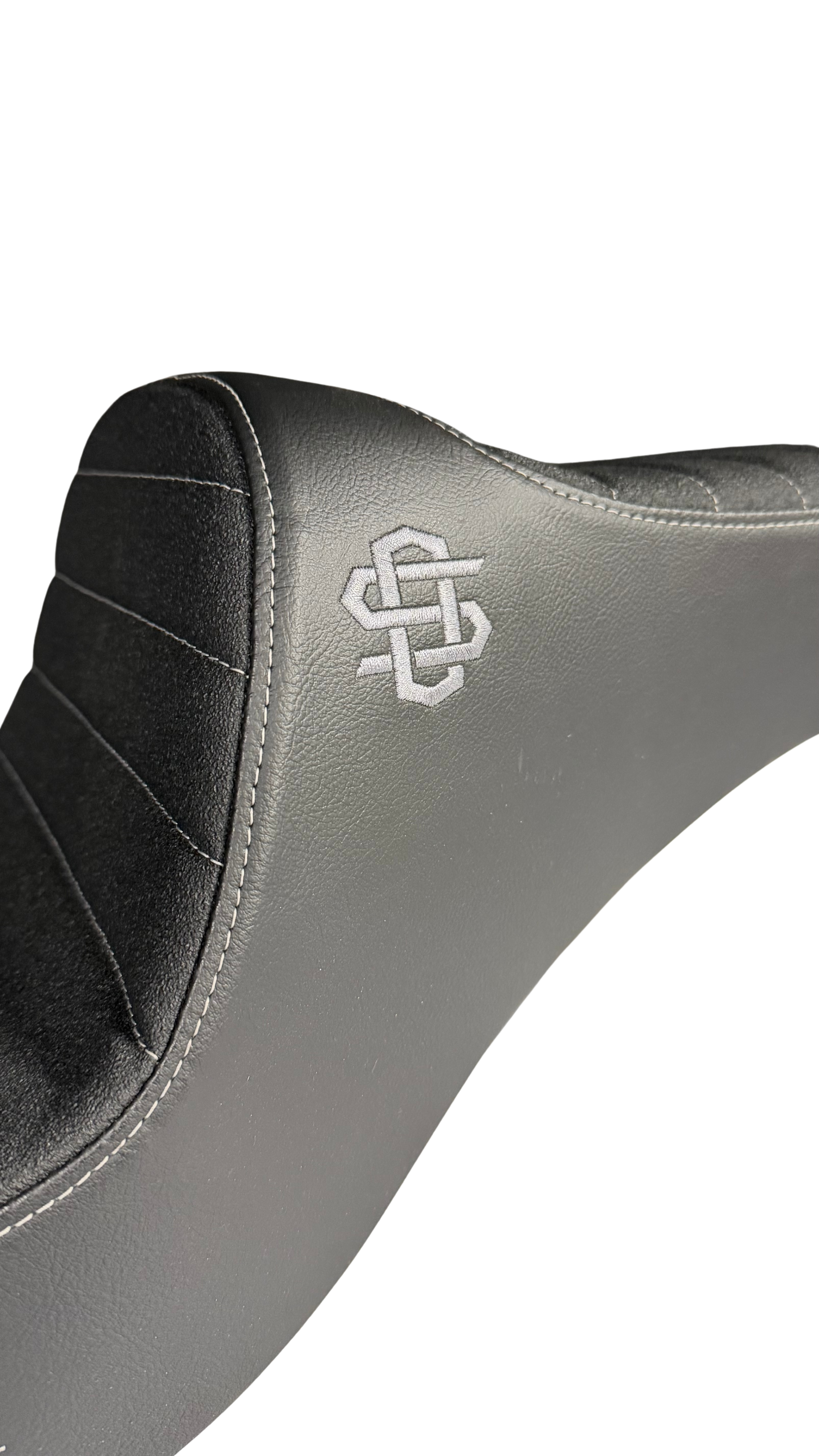 Slyfox Highnoon X Senders Only Seat FXD '96-'03