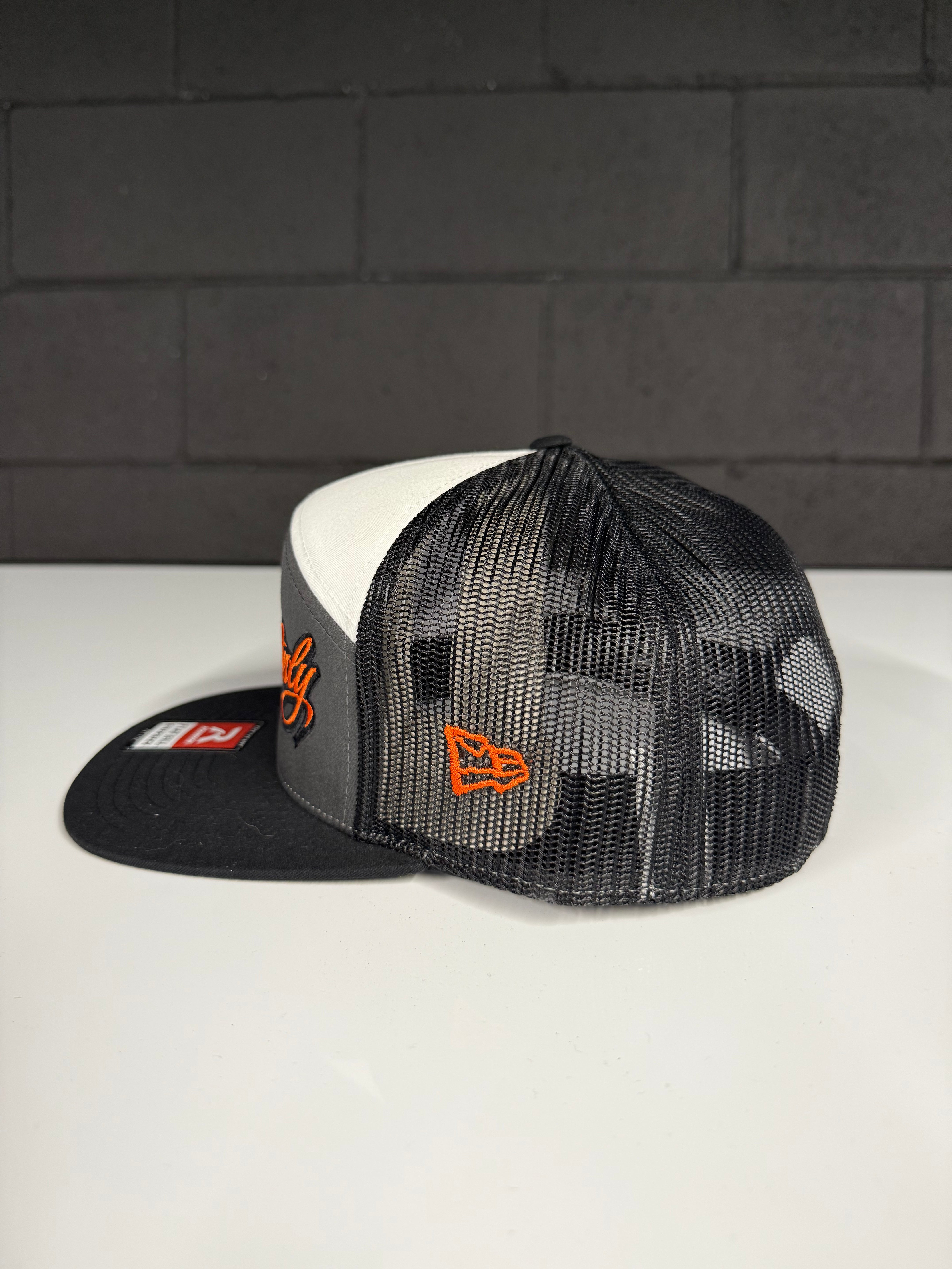Garage 7 panel Richardson Hat