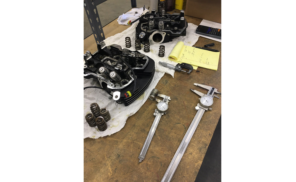ENDURANCE BEEHIVE SPRING KIT, Milwaukee Eight W/O Ti retainers