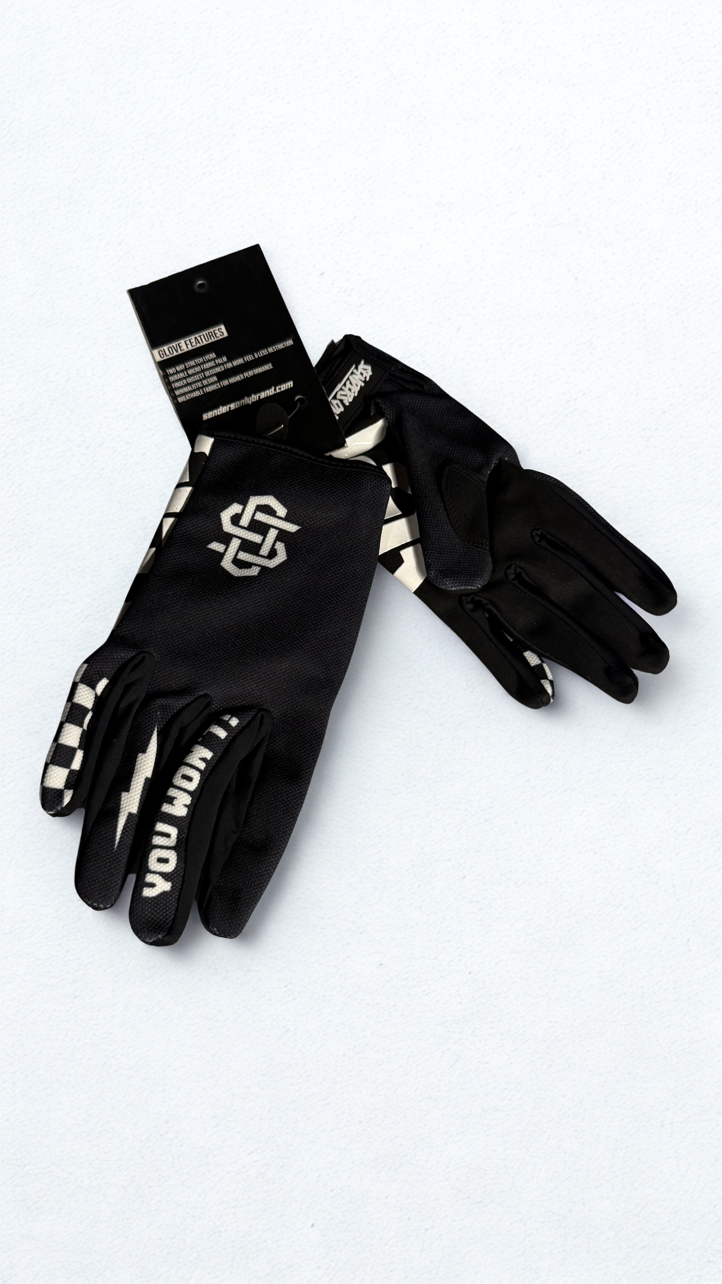 Finish Line Glove